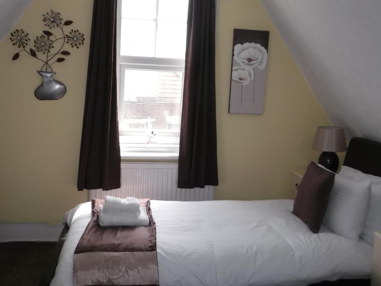 Bexhill-on-Sea Park Lodge Guest House מראה חיצוני תמונה
